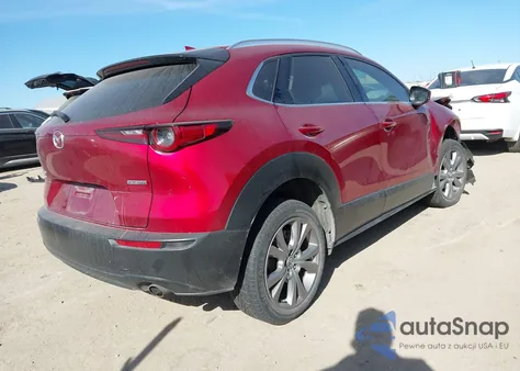 2021 Mazda Cx-30 Premium z USA, uszkodzony, nr VIN 3MVDMBDM5MM228074